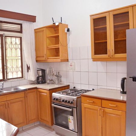 Corinya Serviced Apartments Entebbe Room photo